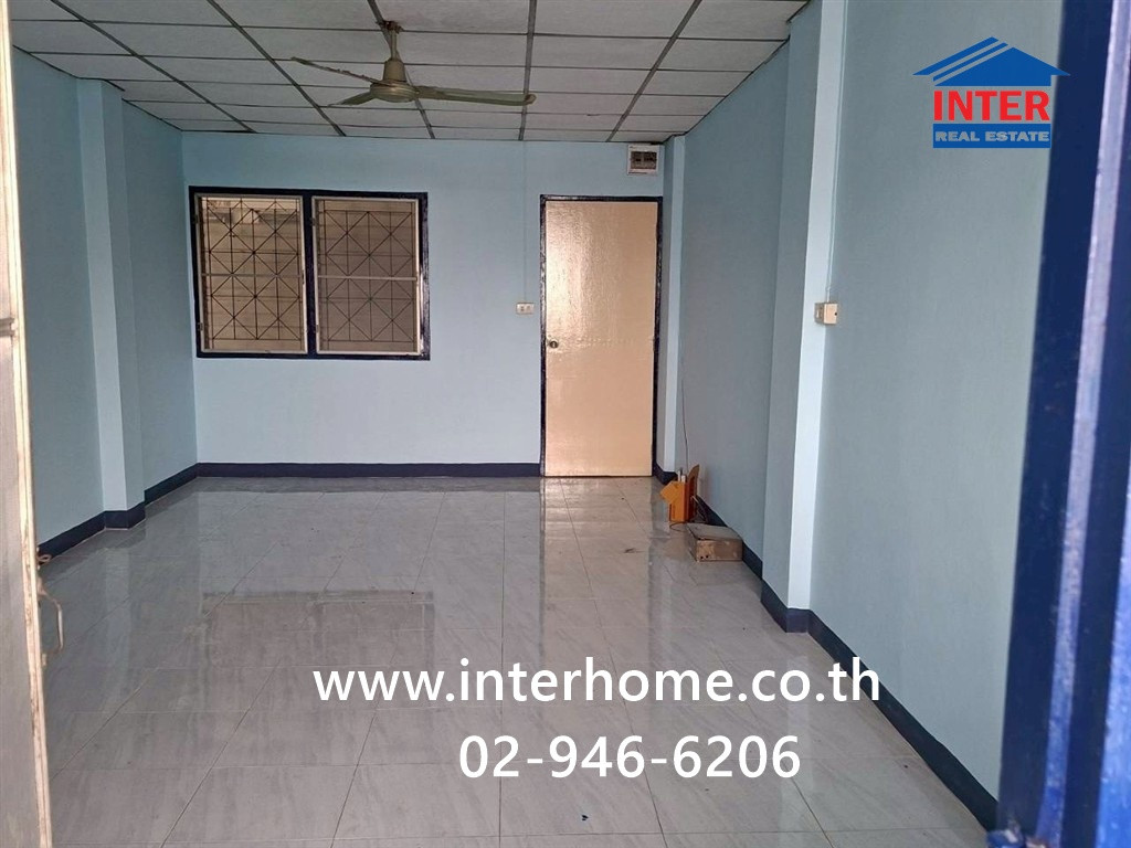 Condominium 29.75 sq m. White Siam Condominium, near BTS Saphan Mai, Soi Phahon Yothin 52, Phahon Yothin Road, Bang Khen District, Bangkok.