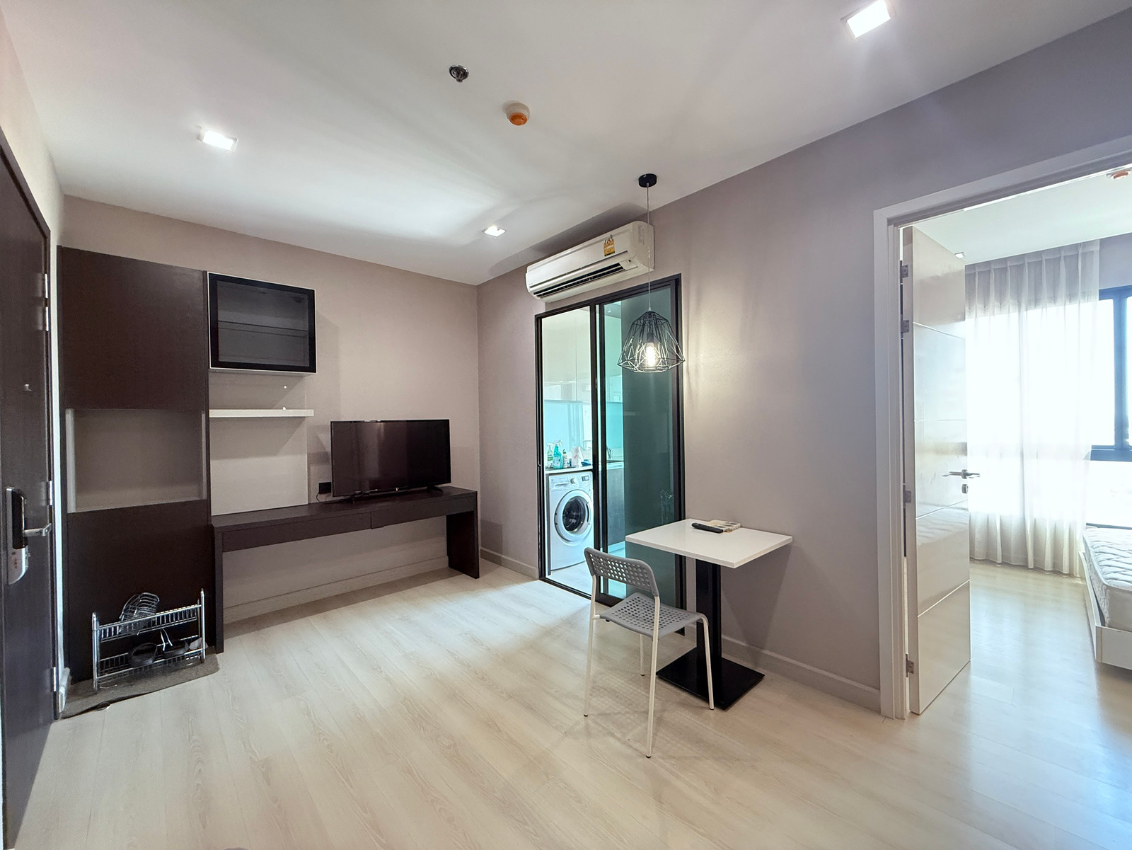ให้เช่า The Signature by Urbano 1 bed 38 ตร.ม ติด BTS สะพานควาย ราคา 20,000/เดือน ติดต่อ 098-9655699 Pick ให้เช่า The Signature by Urbano 1 bed 38 ตร.ม ติด BTS สะพานควาย ราคา 20,000/เดือน ติดต่อ 098-9655699 Pick