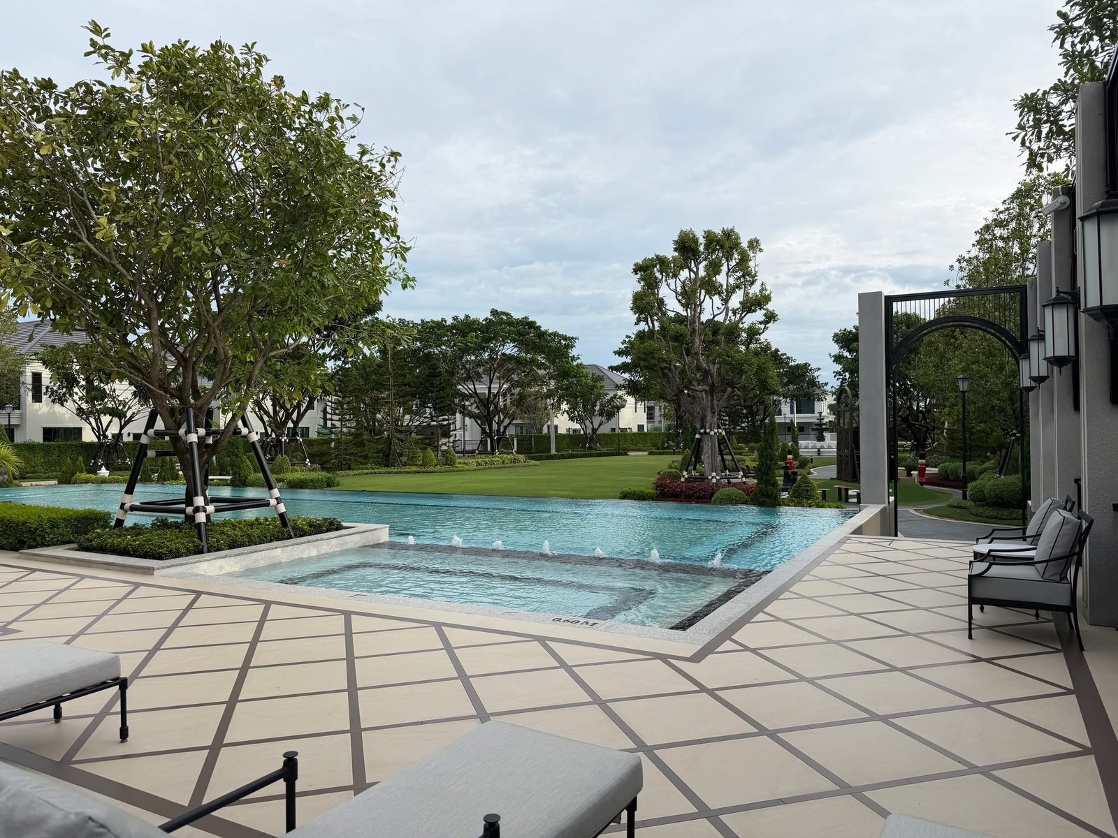 🏡 Setthasiri Bangna KM.10 | เศรษฐสิริ บางนา กม.10 🔥 ลดพิเศษ! 🔥 เหลือ 150,000 บาท/เดือน (จากเดิม 190,000 บาท)  – รูปที่ 3