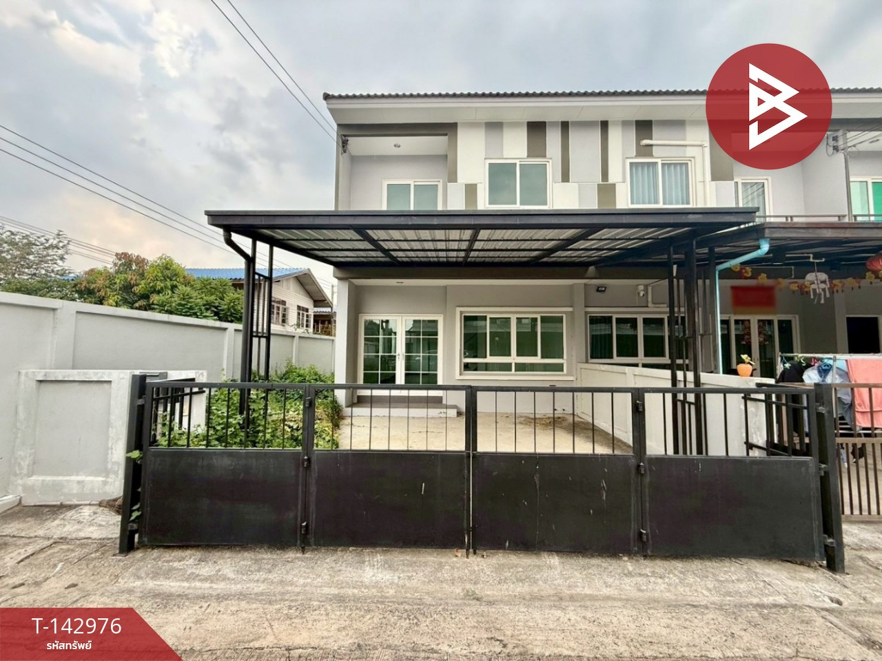 Townhouse for sale Suetrong Cozy Bangbuathong Village, Nonthaburi Townhouse for sale Suetrong Cozy Bangbuathong Village, Nonthaburi