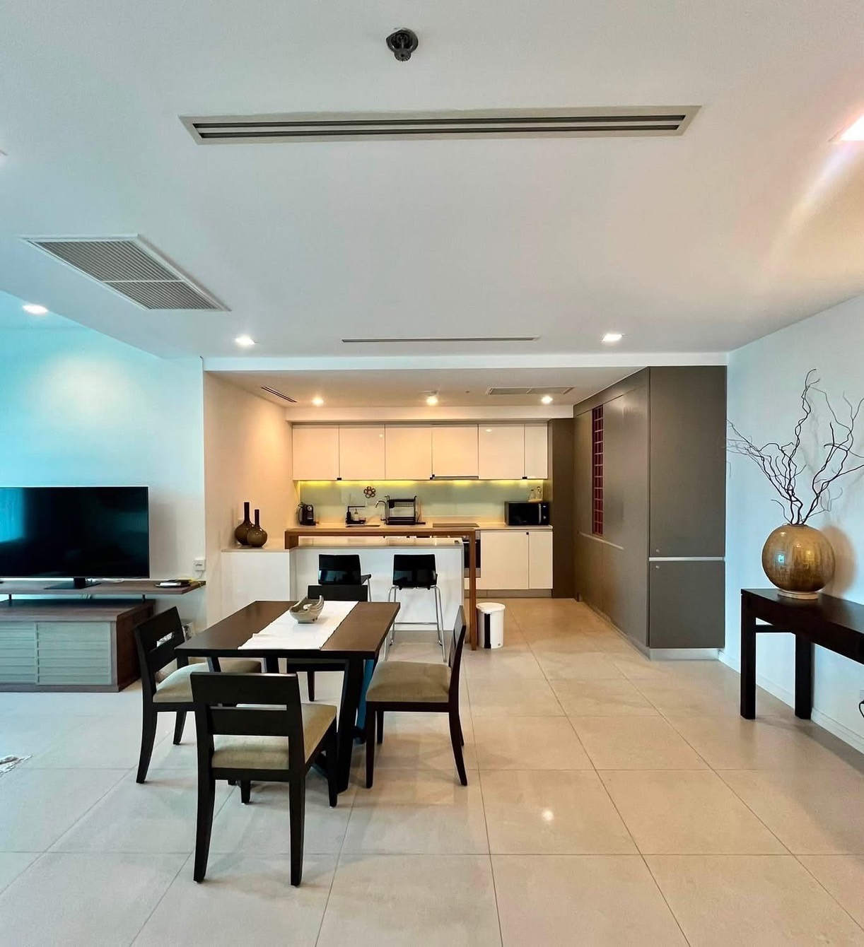 🔥Rent at The River 🔥3BR 3BR.🔥 85,000🔥138sqm. Floor31 🔥Rent at The River 🔥3BR 3BR.🔥 85,000🔥138sqm. Floor31