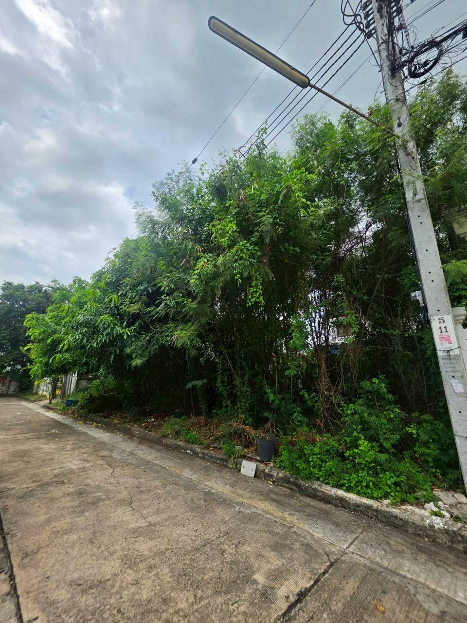 sss552 ขายที่ดิน หมุ่บ้าน กฤษดากร 18 ถนนพุทธมณฑลสาย 3  Line: @956uovqp – รูปที่ 4