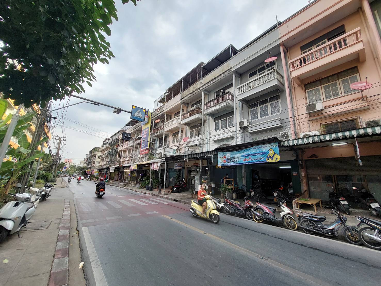 Urgent sale! 3-story commercial building, good location, Bang Waek-Phasi Charoen area. – รูปที่ 3