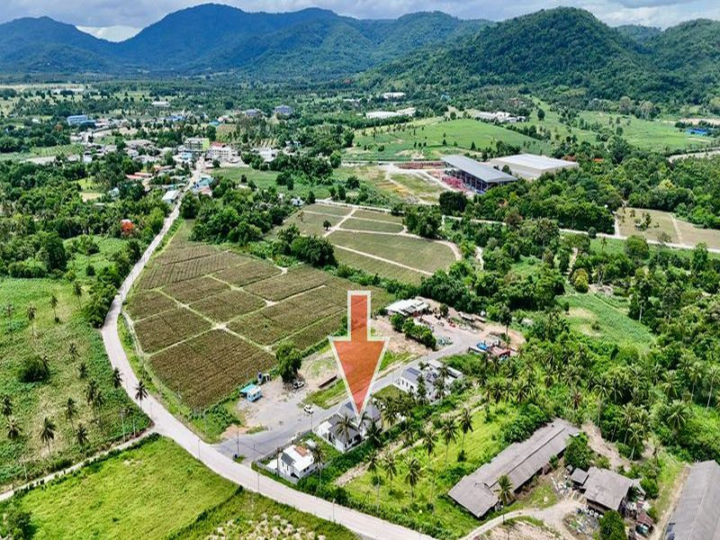 ขาย-ให้เช่า พูลวิลล่าศรีราชา สระส่วนตัว วิวเขา บรรยากาศสงบ หุบบอน