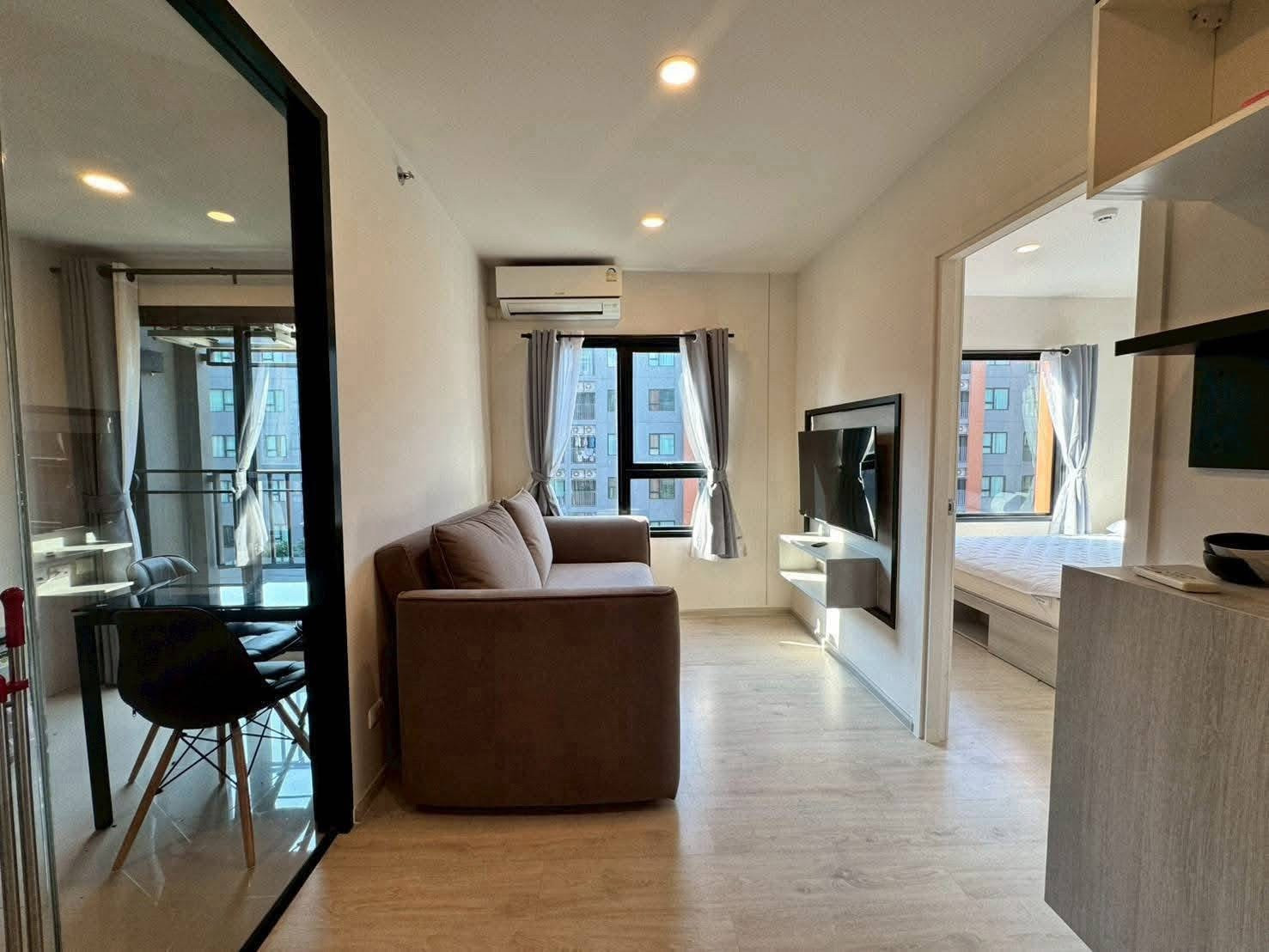 ปล่อยเช่า Escent ville ( 1 bedroom ) ชั้น6 ขนาด 30 ตรม. อาคาร B