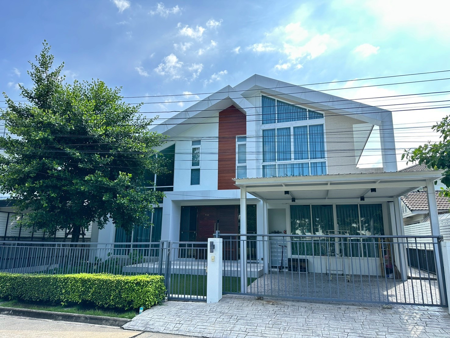 บ้านเดี่ยว มัณฑนา ปิ่นเกล้า พระราม 5 / 4 ห้องนอน (ขาย), House Manthana Pinklao Rama 5 / 4 Bedrooms (FOR SALE) EARK006 บ้านเดี่ยว มัณฑนา ปิ่นเกล้า พระราม 5 / 4 ห้องนอน (ขาย), House Manthana Pinklao Rama 5 / 4 Bedrooms (FOR SALE) EARK006
