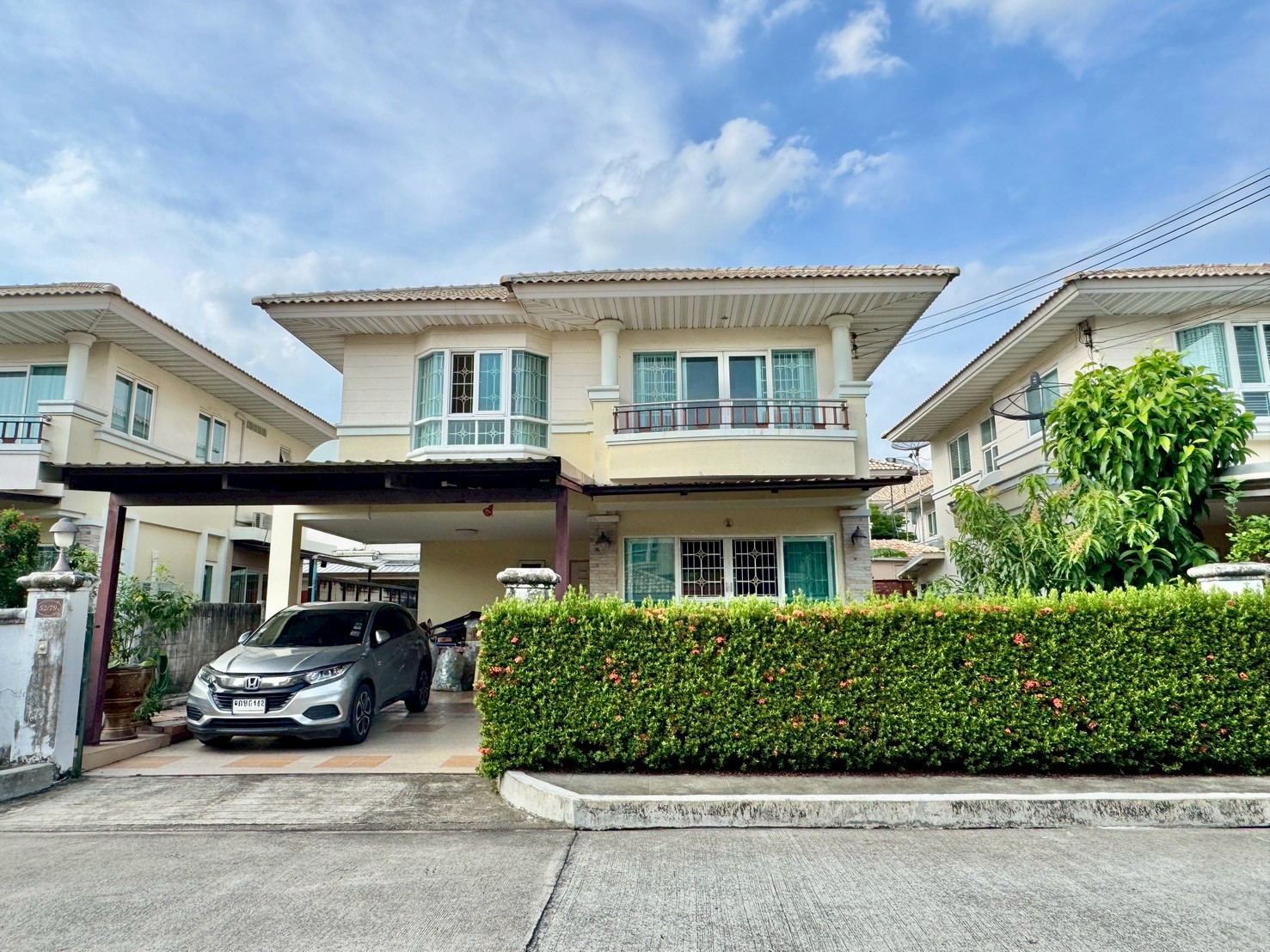 บ้านเดี่ยว ม.ศุภาลัย สวนหลวง ร.9 | 3 นอน 3 น้ำ | 160 ตรม. 53.3 ตร.วา | ติดถนนใหญ่ ใกล้ทางด่วน เชื่อมสุขุมวิท 77 บ้านเดี่ยว ม.ศุภาลัย สวนหลวง ร.9 | 3 นอน 3 น้ำ | 160 ตรม. 53.3 ตร.วา | ติดถนนใหญ่ ใกล้ทางด่วน เชื่อมสุขุมวิท 77