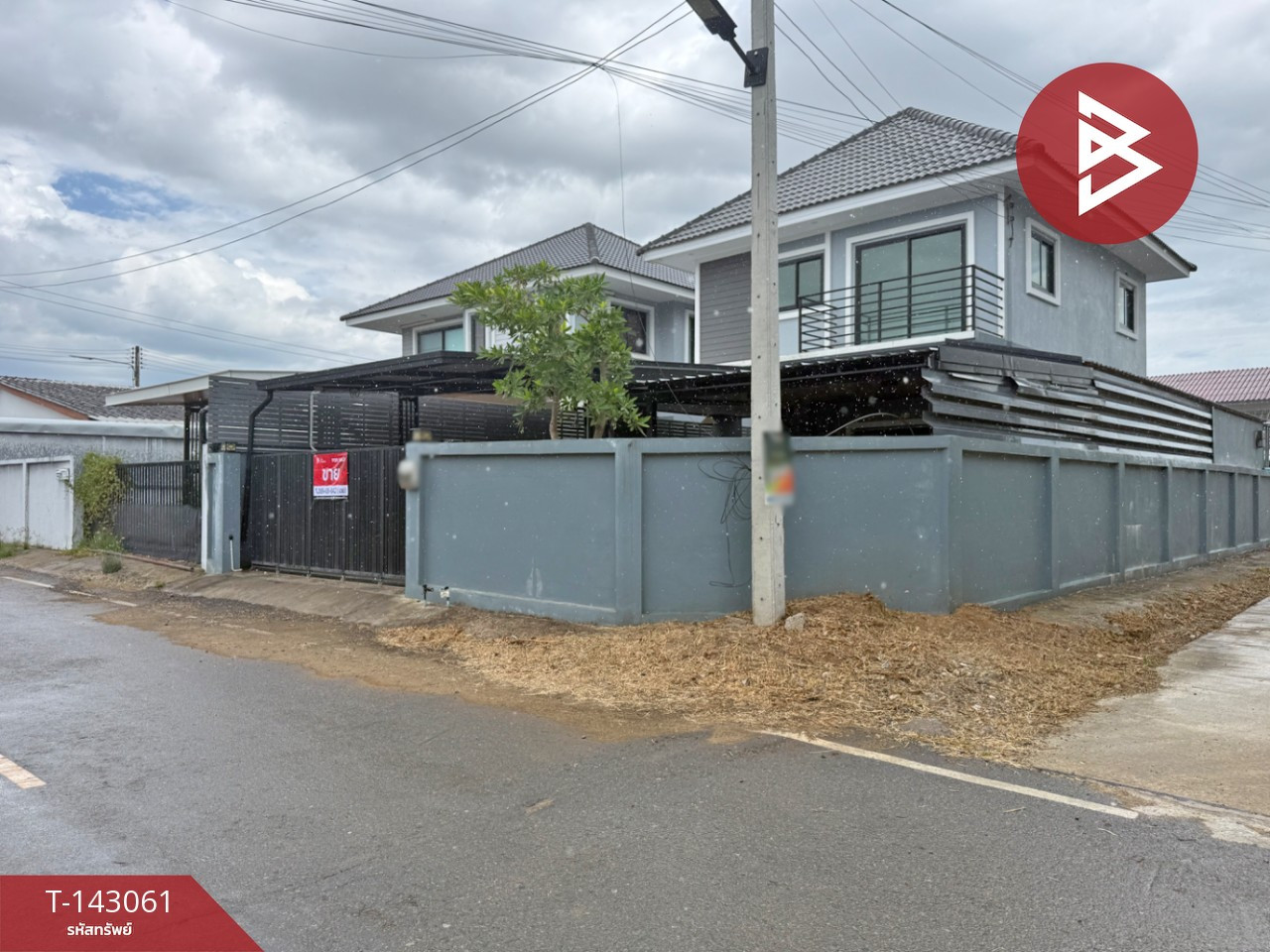 2-story detached house for sale, Fai Kham Land Village, Mueang Lamphun. 2-story detached house for sale, Fai Kham Land Village, Mueang Lamphun.