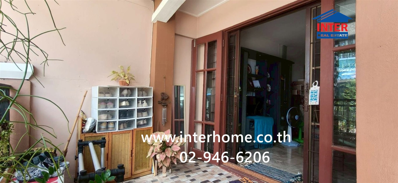 ทาวน์เฮ้าส์ 2 ชั้น 18 ตร.ว. หมู่บ้านบุศรินทร์ รามอินทรา ซอยพระยาสุเรนทร์40 ถนนพระยาสุเรนทร์ ถนนรามอินทรา-คู้บอน เขตคลองสามวา กรุงเทพมหานคร – รูปที่ 4