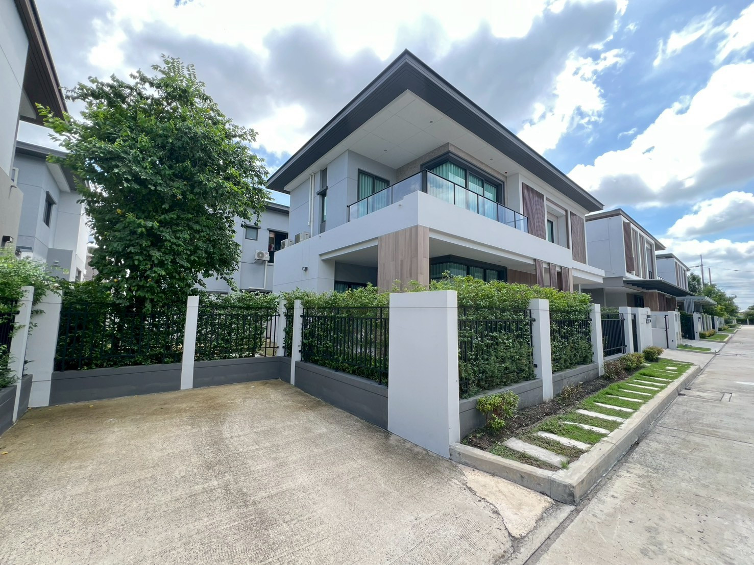 ขายบ้านเดี่ยว บางกอกบูเลอวาร์ด แจ้งวัฒนะ  ราชพฤกษ์  ปากเกร็ด  ใกล้โรงเรียน  SISB – รูปที่ 2