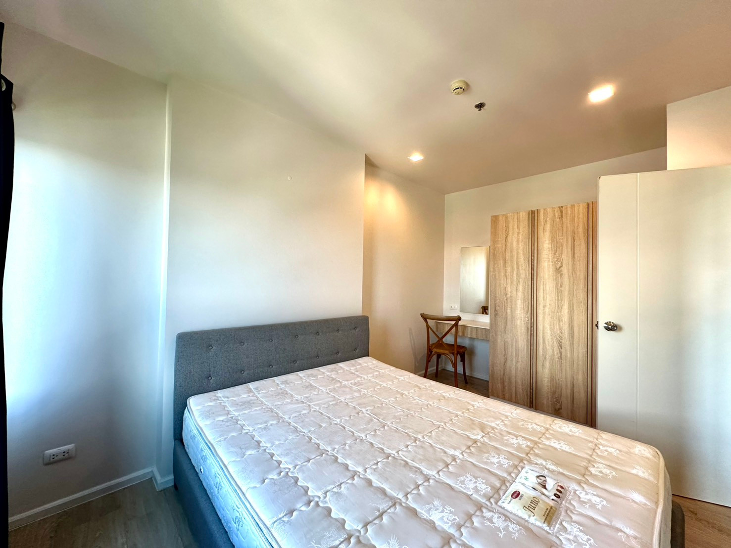 🏙️ Escent Chiang Mai Condo for Sale – Only 2.19 MB / Mountain View | Below Market Price!🏙️