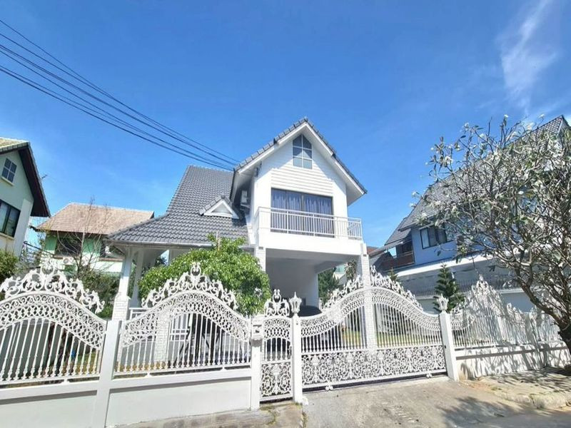 ขาย-เช่า บ้านเดี่ยวพร้อมอยู่ ศรีราชา 3 ห้อง มบ.คันทรีโฮม 2 ใกล้ J-Park