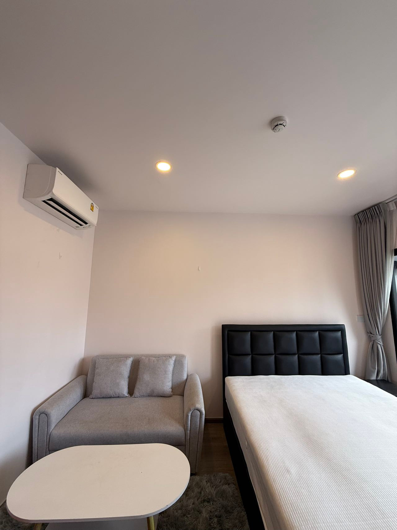 Soho ห้องสวย 15000 Soho ห้องสวย 15000