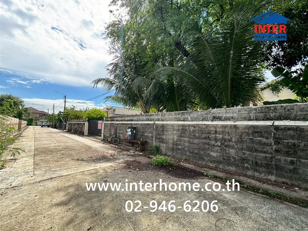 ที่ดินเเถมบ้านเดี่ยว 249 ตร.ว. หมู่บ้านศานตินิเวศน์ ตรงข้ามแม็คโคร บางกะปิ ซอยลาดพร้าว115 ถนนลาดพร้าว ถนนรามคำแหง เขตบางกะปิ กรุงเทพมหานคร – รูปที่ 3