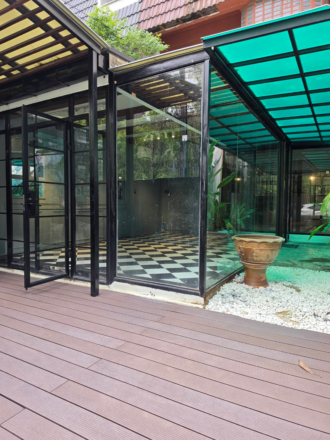 Townhouse for rent, corner unit, Sathorn Soi 7 area, in the heart of the business district. Suitable for a home office / cafe / workshop / studio or residence near Bangkok City Tower / Sathon City Tower / Asia Tower / The Met Condomenium near BTS Chong No – รูปที่ 3