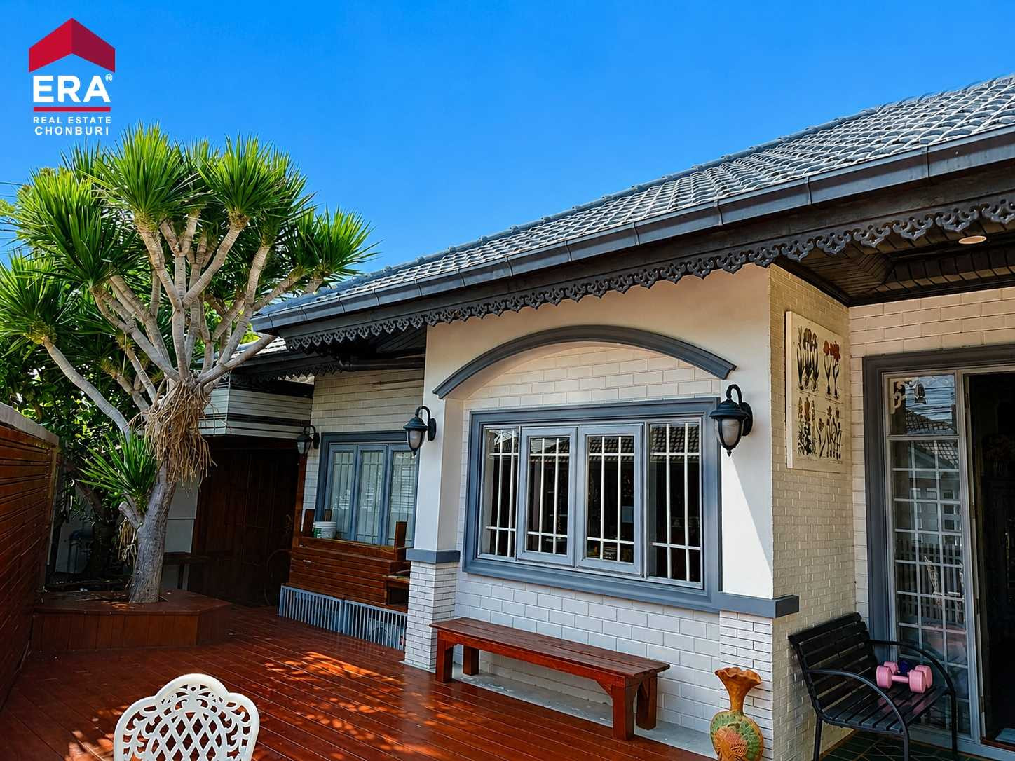 Single-storey detached house for sale Classic Home Village 2, Sriracha, good feng shui, designed by a master.