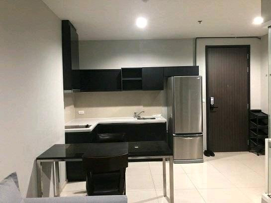 ว่างแล้วจ้า!! 1 ห้องนอน 50 ตรม. **อ่างอาบน้ำ** ให้เช่าคอนโด Rhythm สุขุมวิท44/1 ติดบีทีเอสพระโขนง – รูปที่ 3