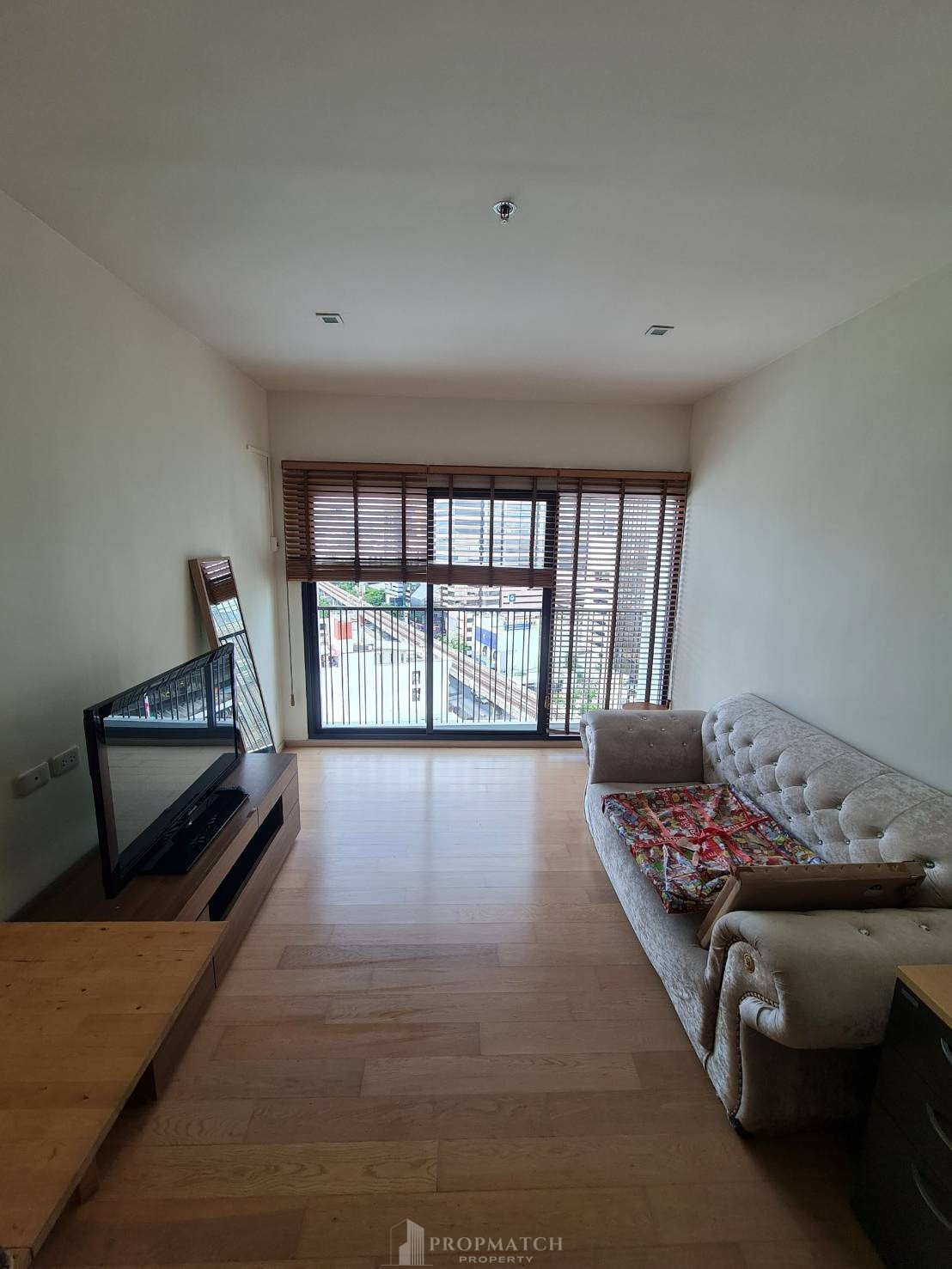 ✨Flash Deal ✨ Noble Reform ( 1Bed 1Bath 50SQM.) พร้อมอยู่ ! เพียง 8,500,000 บาท Tel.0981315848 @propmatch ✨Flash Deal ✨ Noble Reform ( 1Bed 1Bath 50SQM.) พร้อมอยู่ ! เพียง 8,500,000 บาท Tel.0981315848 @propmatch