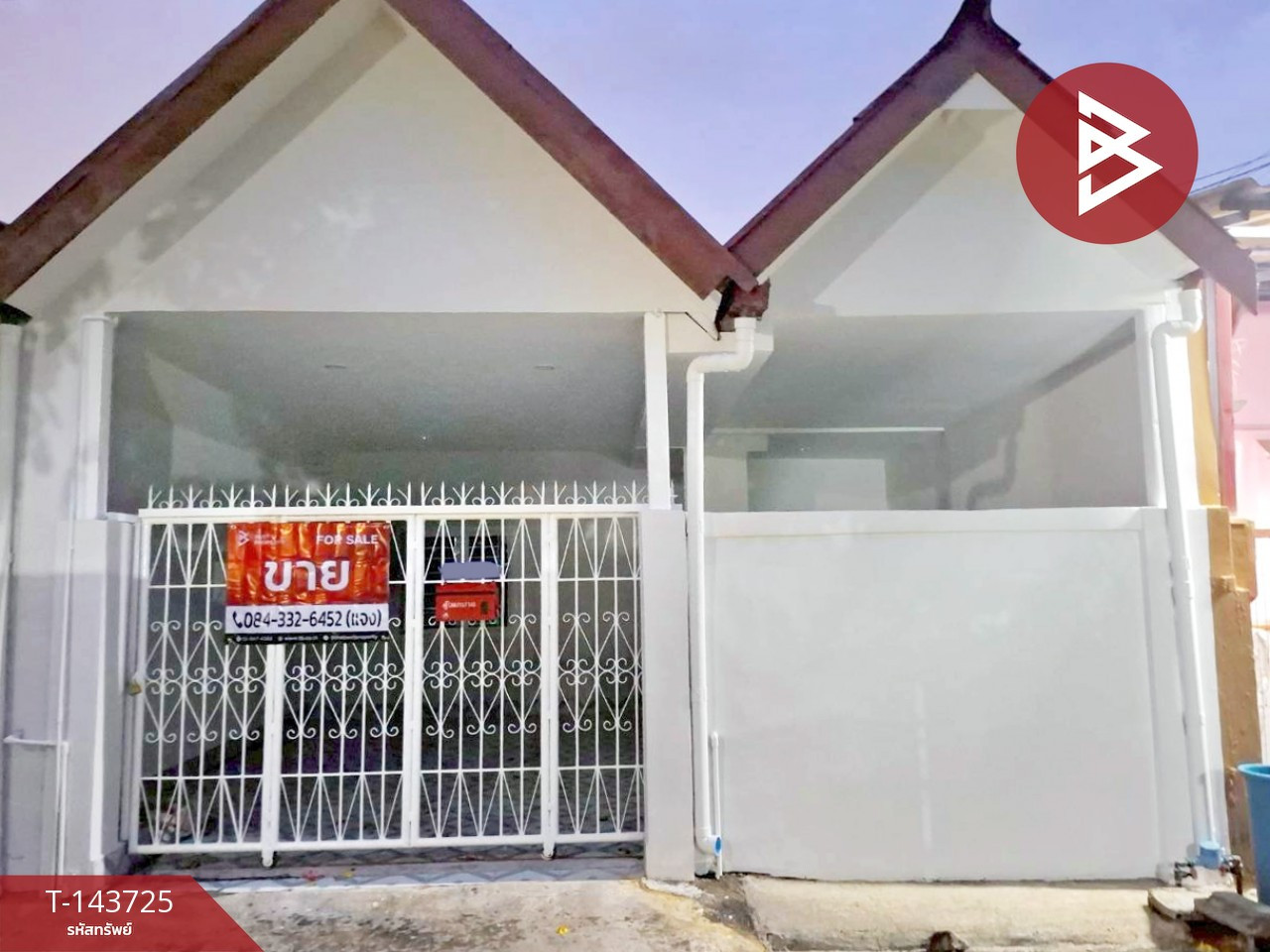 Single-story townhouse for sale, area 21 sq m, Bang Bua Thong, Nonthaburi. Single-story townhouse for sale, area 21 sq m, Bang Bua Thong, Nonthaburi.