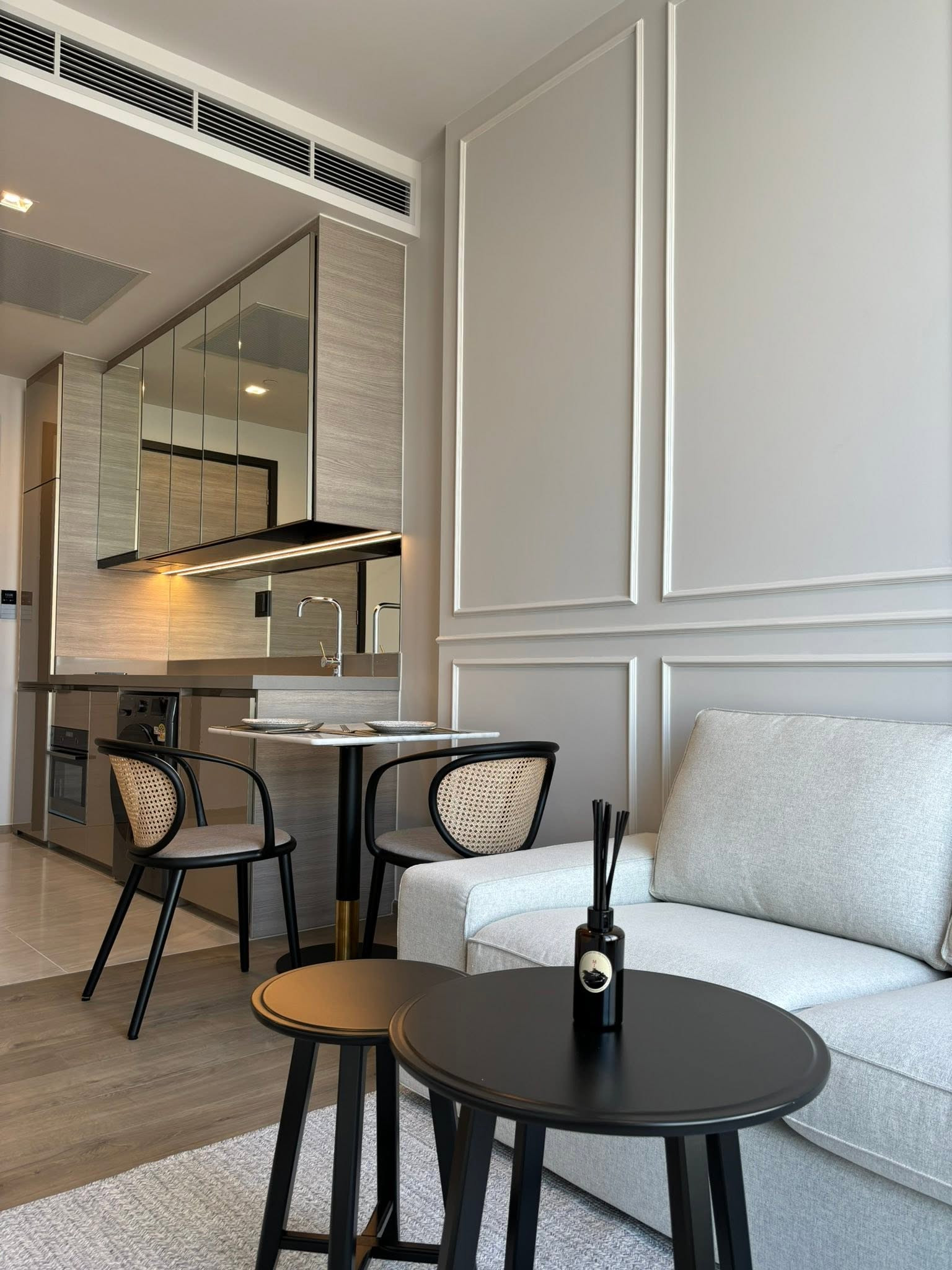 คอนโดให้เช่า Luxury condo กลางห้าแยกลาดพร้าว  80 เมตร MRT พหลโยธิน – รูปที่ 3