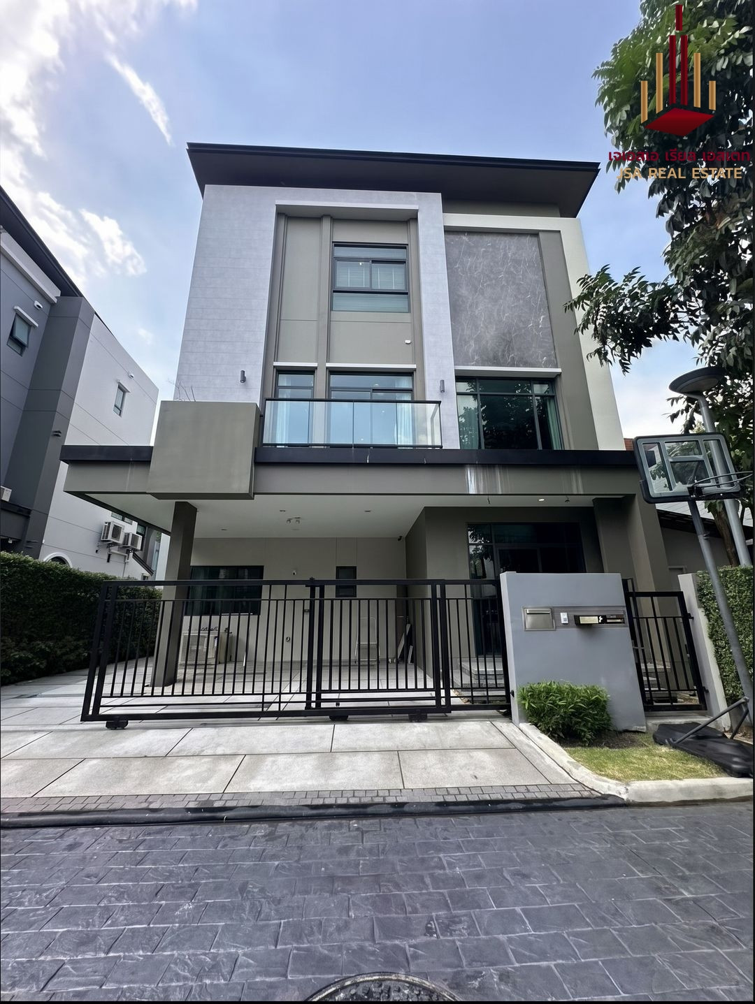 ✨ For Sale: The Gentry Sukhumvit 101✨ 💰 Only 29,000,000 THB