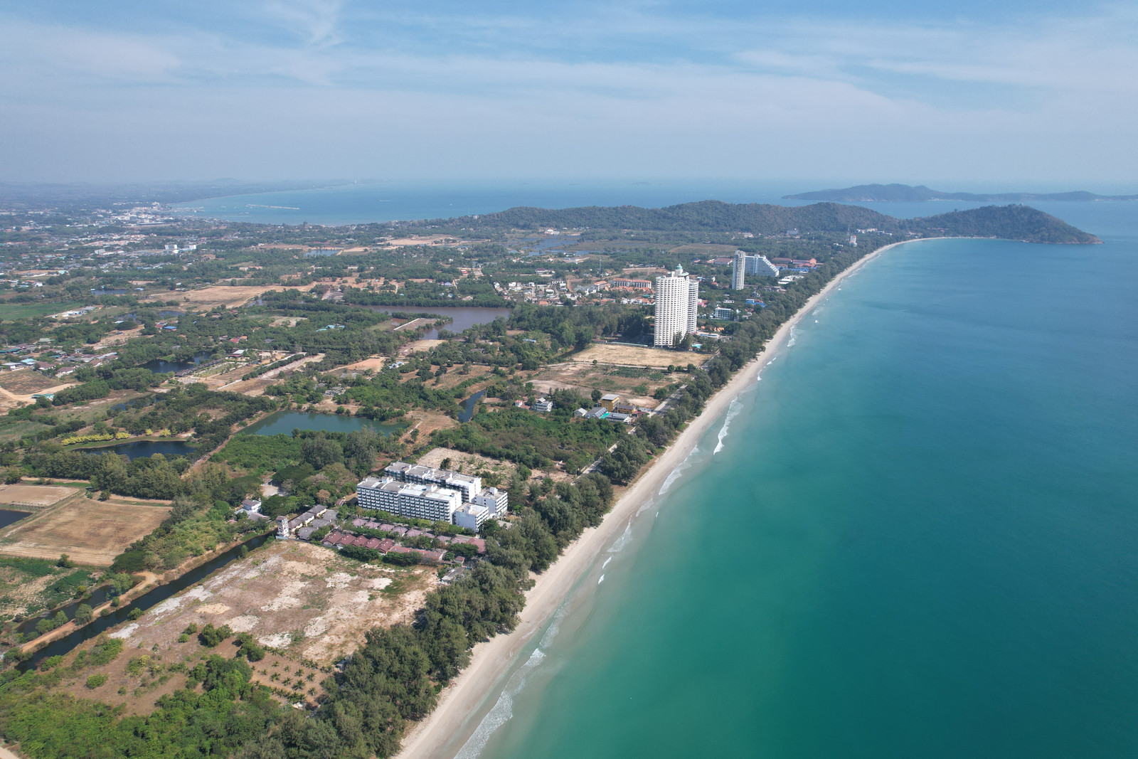 Very beautiful land for sale, next to the sea, Mae Ramphueng Beach, 8-3-31.5 rai (can be divided for sale), newly adjusted location... new price, only 9 million per rai. – รูปที่ 3