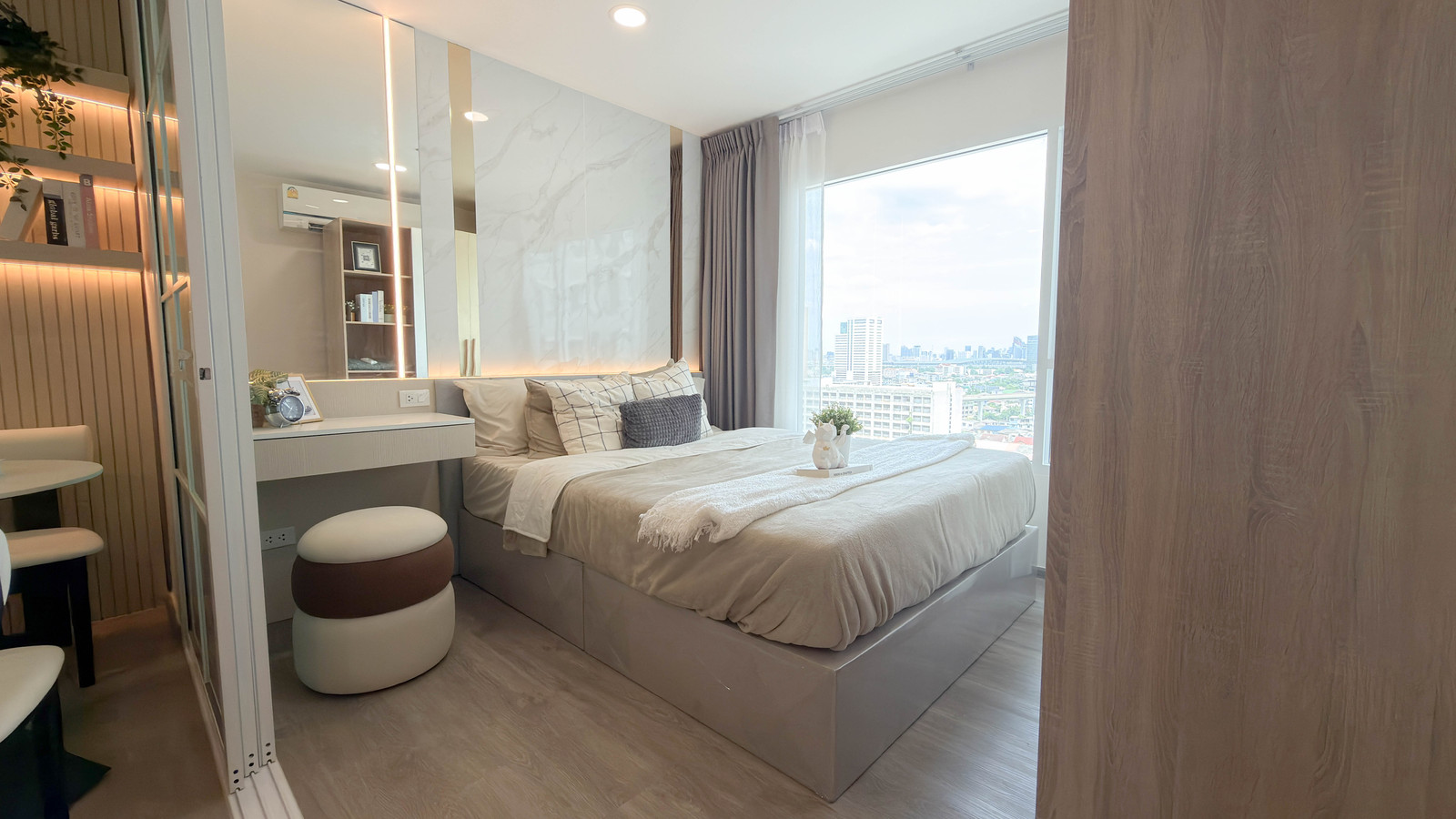 🌈🌤️LP-707 Condo for sale #Regent home Bang Son Phase 27 | Low price, installment only 5,xxx*, take it, beautiful room, ready to move in | Partition room, fully decorated, closed kitchen | Near MRT Purple Line 0.4 km. 🌈🌤️LP-707 Condo for sale #Regent home Bang Son Phase 27 | Low price, installment only 5,xxx*, take it, beautiful room, ready to move in | Partition room, fully decorated, closed kitchen | Near MRT Purple Line 0.4 km.