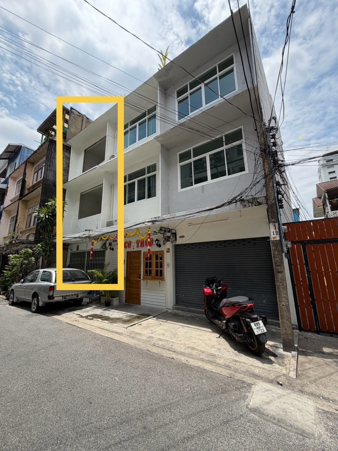For Rent | ทาวน์เฮ้าส์ให้เช่า สาทร 11 รีโนเวทใหม่ทั้งหลัง📍สาทร–สีลม ใกล้ BTS Saint Louis เพียงประมาณ 600 เมตร