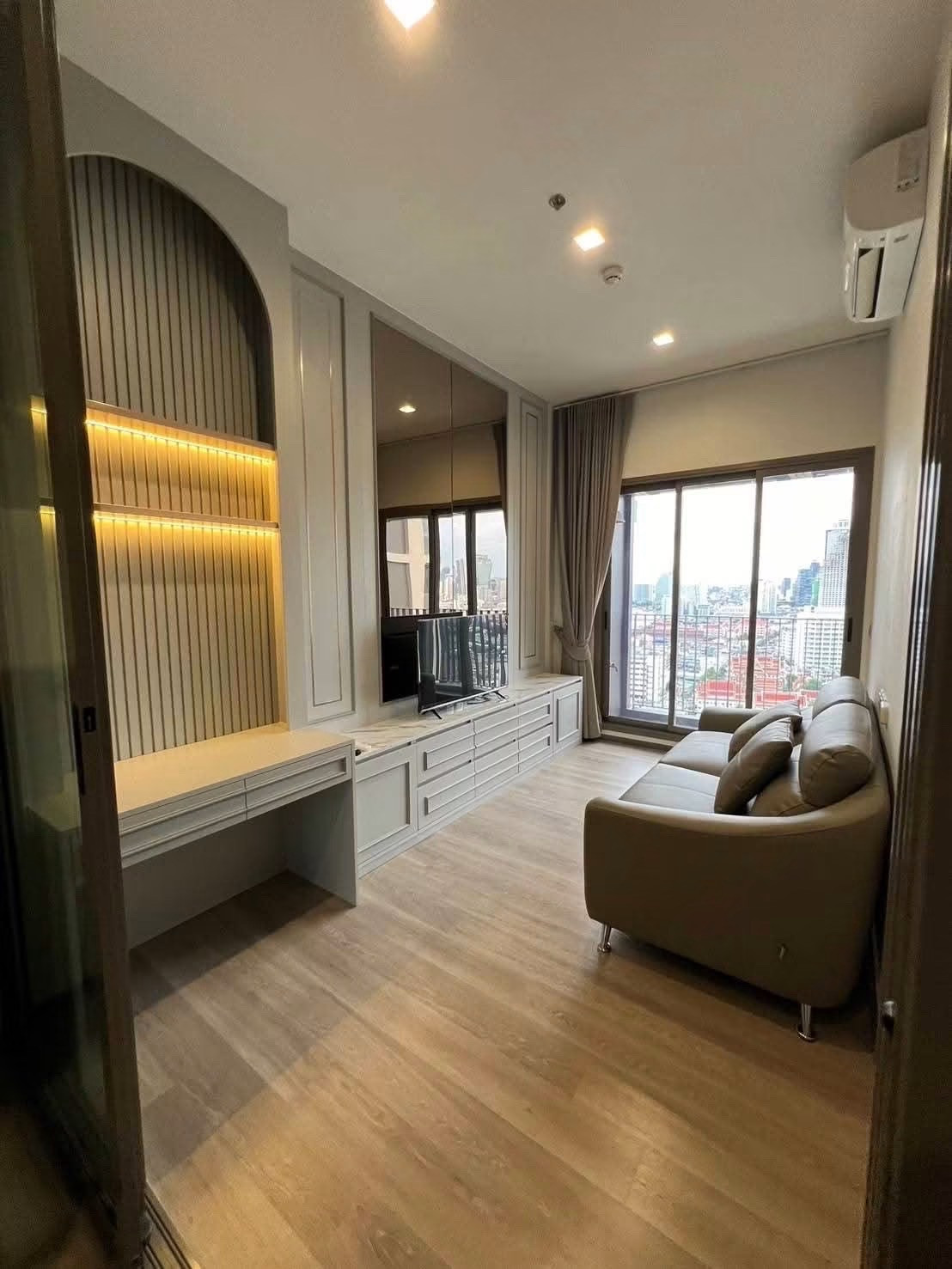 🔥For Rent 💥Rhythm Charoenkrung Pavillion 📍1 bed 35 Sq.m Call/Line : 0954597992 🔥For Rent 💥Rhythm Charoenkrung Pavillion 📍1 bed 35 Sq.m Call/Line : 0954597992