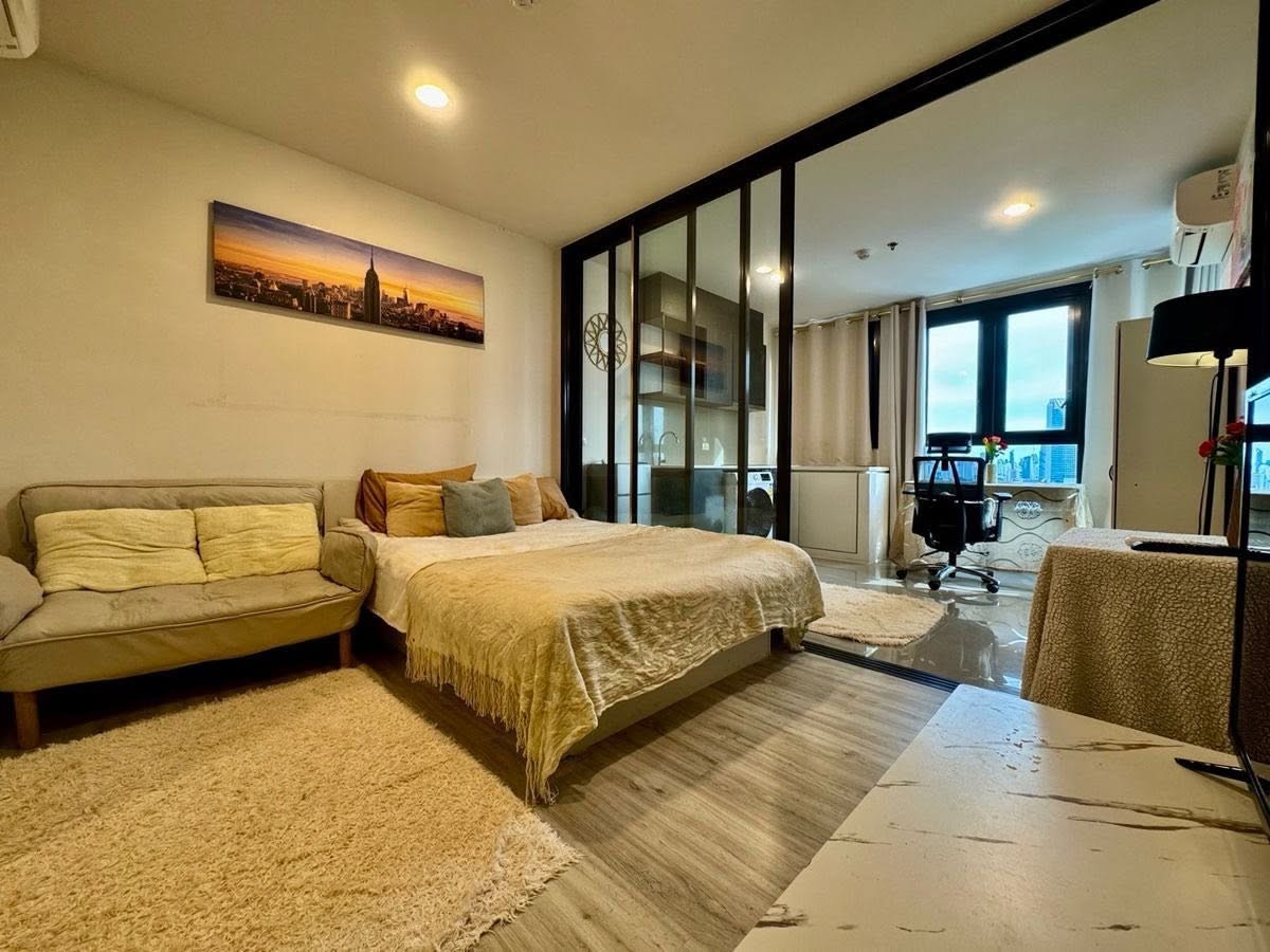 🔥 For rent XT Huaikhwang (XT Huai Khwang) | next to MRT Huai Khwang | 23rd floor, open city view | 1 bedroom, 31 sq m | Newly decorated, ready to move in | Free Wi-Fi | 19,900 baht/month | UE0018 | Line @944hjngx