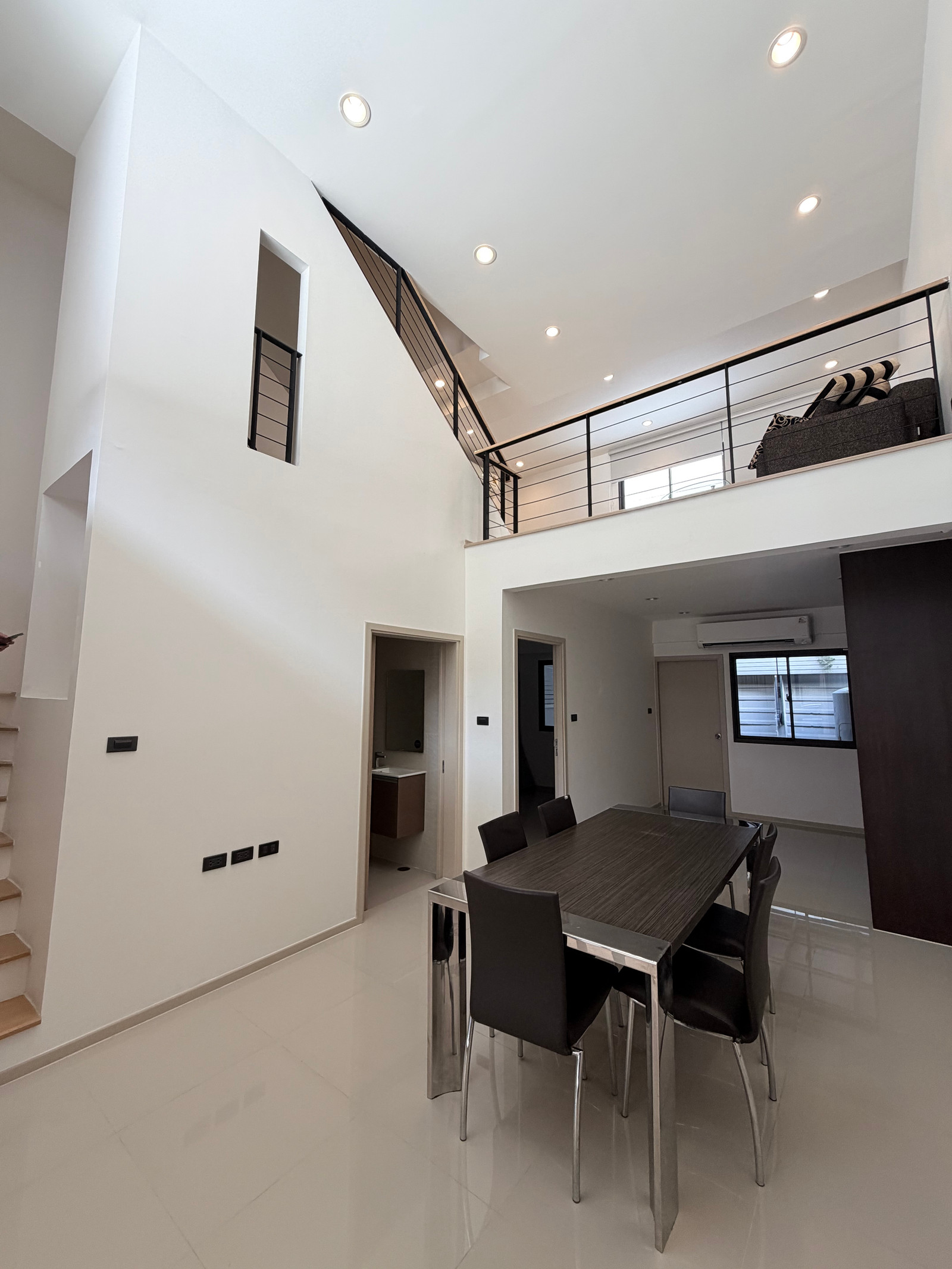 Shizen Phattankran 32 ทาวน์โฮม 3 ชั้นครึ่ง – รูปที่ 4