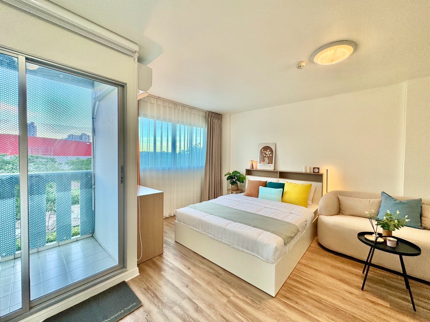 Newly decorated condo for sale, Lumpini Condo Town Rattanathibet, near MRT Nonthaburi Intersection Station 1 & Central Northville