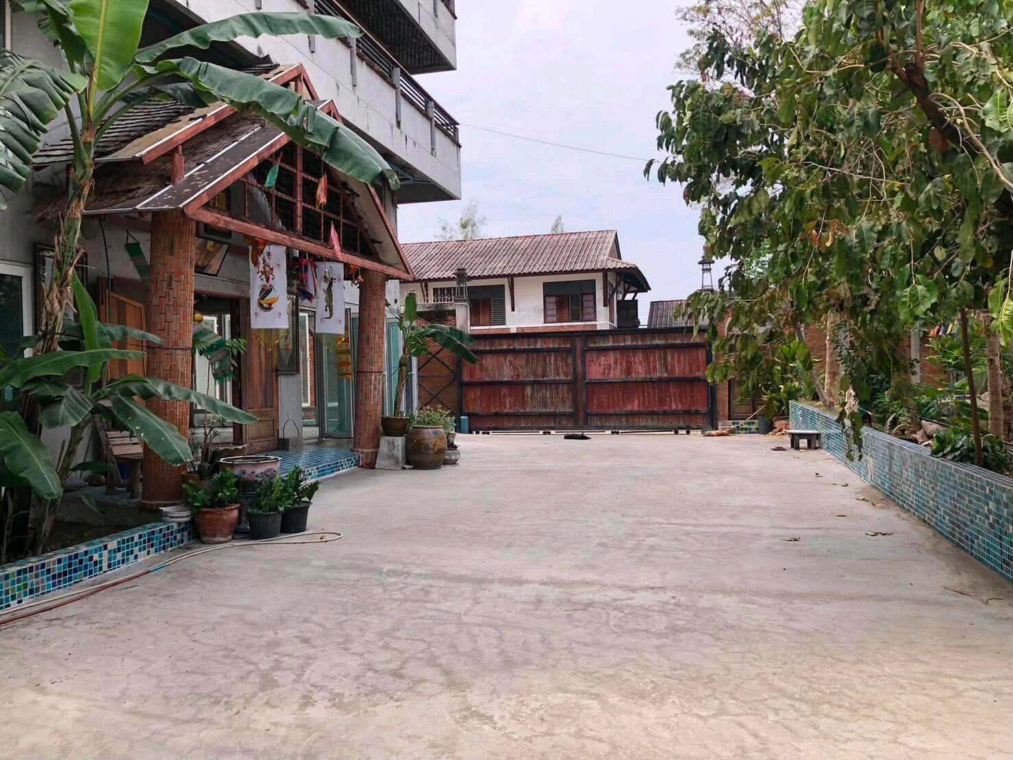 เป็นบ้าน🏠ก็ได้ตั้งบริษัท🏢ก็ดี ขนาด417 ตร.ว. พื้นที่ใช้ สอย 2,000 ตรม. เฉลิมพระเกียรติ ร.9 ซ.48 แยก 8  – รูปที่ 3
