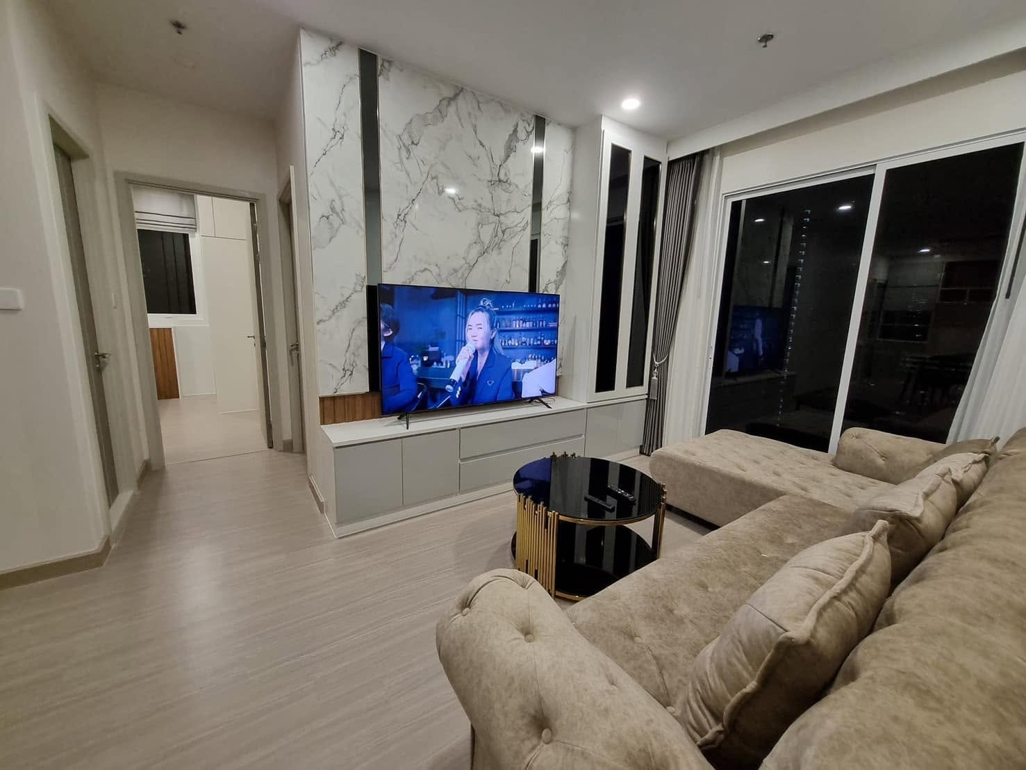 ว่างพร้อมอยู่ 🏢 ศุภาลัย พรีเมียร์ สี่พระยา - สามย่าน  2 Bedroom & 2 Bathroom