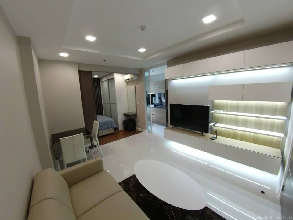 เดอะ เมโทรโพลิส สำโรง / The Metropolis Samrong เดอะ เมโทรโพลิส สำโรง / The Metropolis Samrong