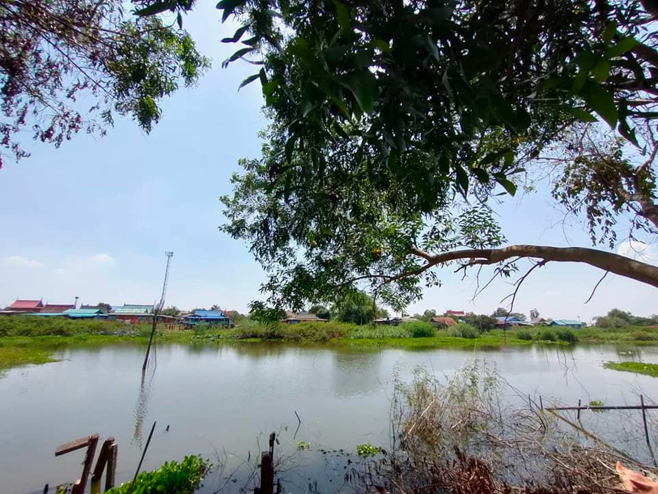 Land for sale, over 5 rai, beautiful canal view, cool breeze all day. Large plot of land ready for development The waterfront life that many people are searching for Its right here. 5 Chinese characters will show you the best of the best. Land for sale, over 5 rai, beautiful canal view, cool breeze all day. Large plot of land ready for development The waterfront life that many people are searching for Its right here. 5 Chinese characters will show you the best of the best.