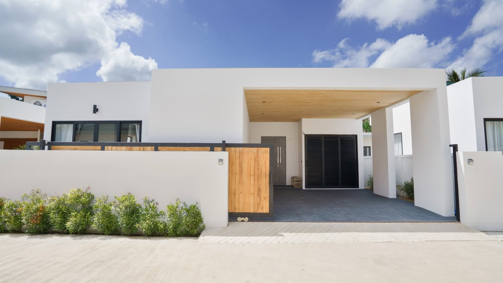 Tropical Modern Pool Villa for Sale in Pru Jampa, Thalang | Near Airport Tropical Modern Pool Villa for Sale in Pru Jampa, Thalang | Near Airport