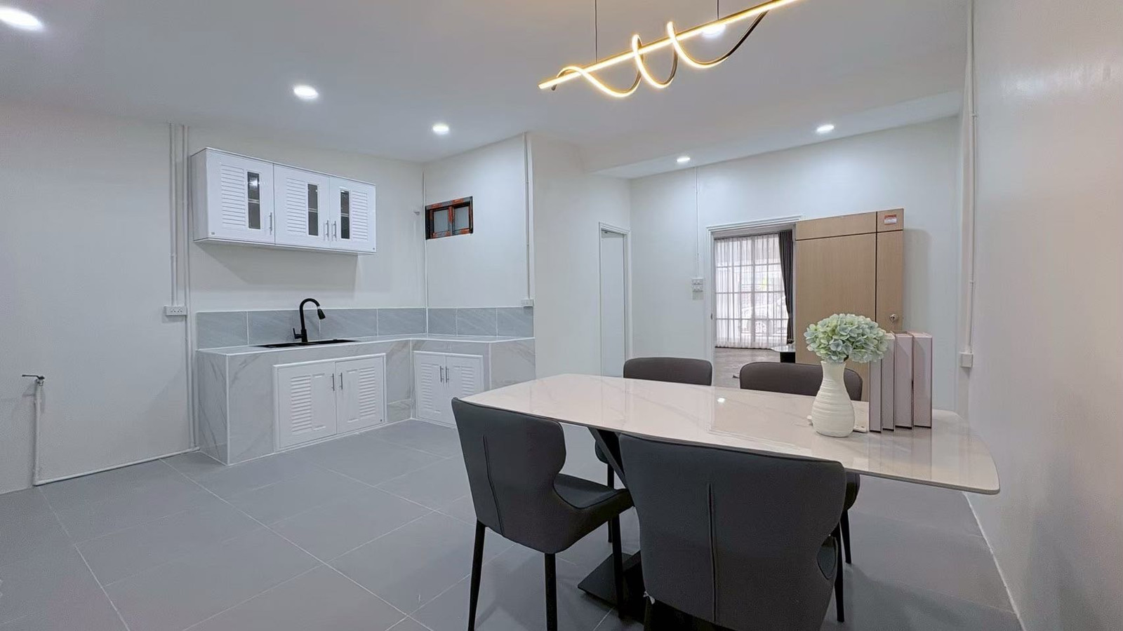ขายด่วน!!🏡ทาวน์โฮม 2 ชั้น ใจกลางลาดพร้าว เพียง 5 นาทีถึงรถไฟฟ้า #ตกแต่งสวย #พร้อมเข้าอยู่ 🌟 – รูปที่ 3