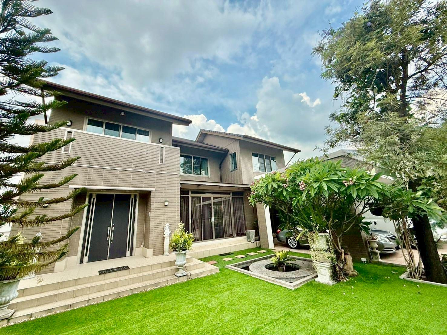 ❌ 20 ล้าน (ทุน) ไม่ขาย ✅ 15 ล้าน (ขาดทุน) ขาย !!! 🏠 สร้างเอง ด้วย นวตกรรมจาก ‘ญี่ปุ่น’ ทั้งหลัง ทั้งระบบ โดยเฉพาะระบบกันแรงแผ่นดินไหว **โดย SCG** 👉 สุขาภิบาล 5 ซอย 82 ประมาณ 50 ม. จากปากซอย หน้า มบ. เนเบอร์โฮม วัชรพล-- ❌ 20 ล้าน (ทุน) ไม่ขาย ✅ 15 ล้าน (ขาดทุน) ขาย !!! 🏠 สร้างเอง ด้วย นวตกรรมจาก ‘ญี่ปุ่น’ ทั้งหลัง ทั้งระบบ โดยเฉพาะระบบกันแรงแผ่นดินไหว **โดย SCG** 👉 สุขาภิบาล 5 ซอย 82 ประมาณ 50 ม. จากปากซอย หน้า มบ. เนเบอร์โฮม วัชรพล--