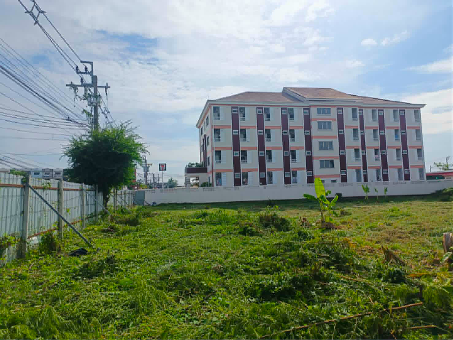 ขาย ที่ดิน เลียบด่วนเอกมัย-รามอินทรา (ใกล้ถนนใหญ่) 1-1-17.8 ไร่ เหมาะสร้าง บ้าน สำนักงาน Apartment Condominium – รูปที่ 4
