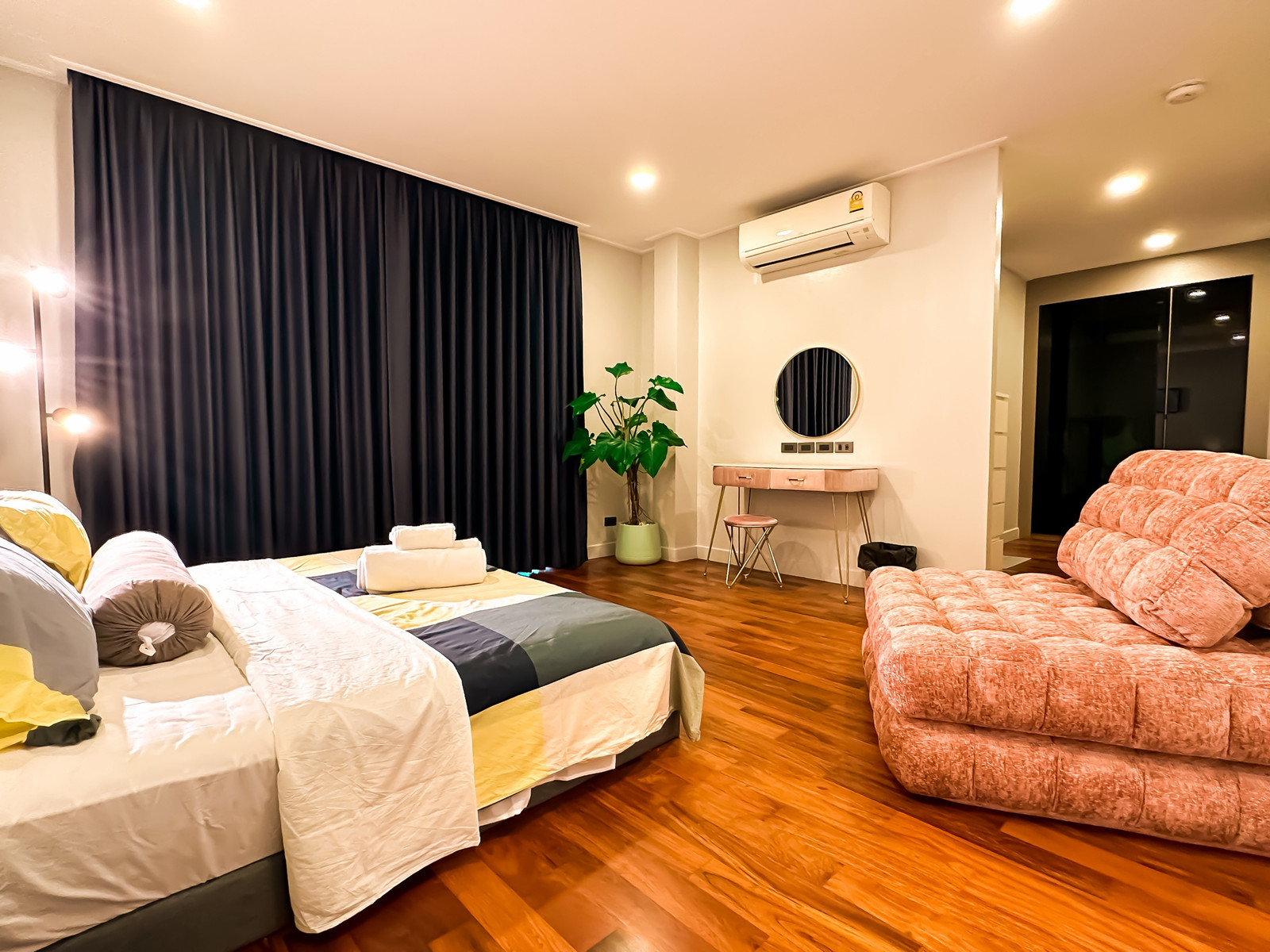 🎉Pool Villa Private 3 ชั้น ใจกลางเมืองสุขุมวิท – รูปที่ 3