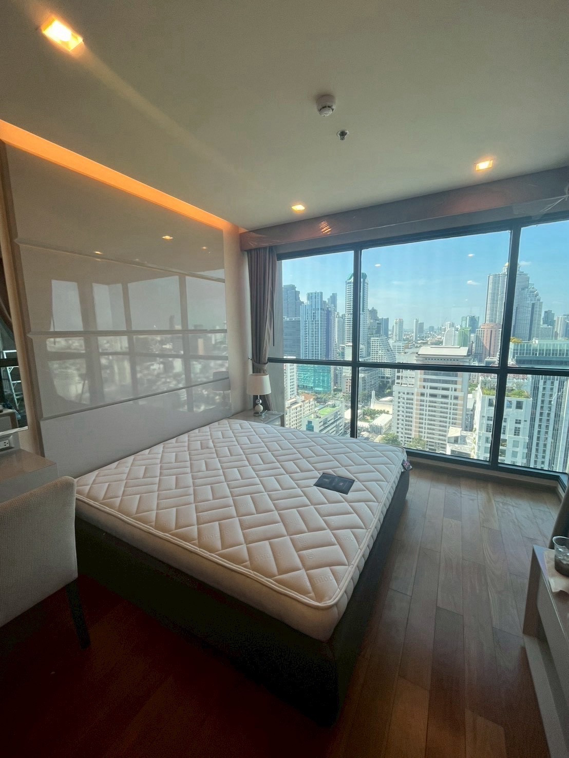 For rent: The Address Sathorn 12 ☎️ 0912322009