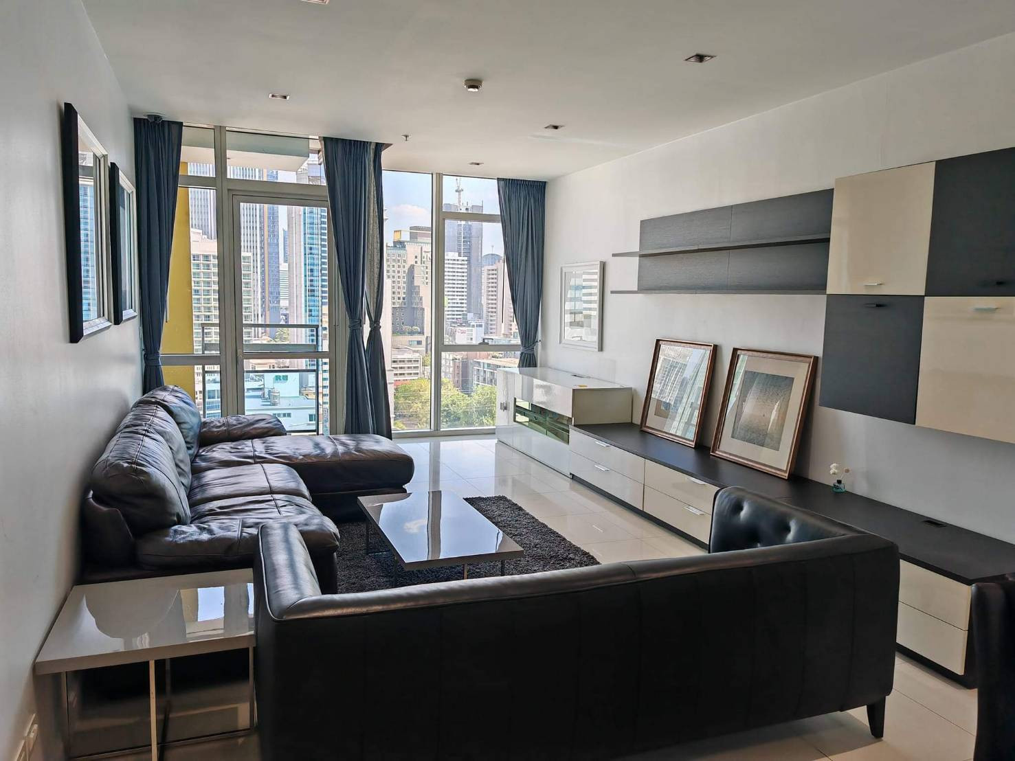 ห้องสวยพร้อมอยู่ ทำเลถนนวิทยุ-ร่วมฤดี ใกล้ BTS เพลินจิต / Athenee Residence 2 Bed 121 sq.m. โทร 0937890899 ห้องสวยพร้อมอยู่ ทำเลถนนวิทยุ-ร่วมฤดี ใกล้ BTS เพลินจิต / Athenee Residence 2 Bed 121 sq.m. โทร 0937890899