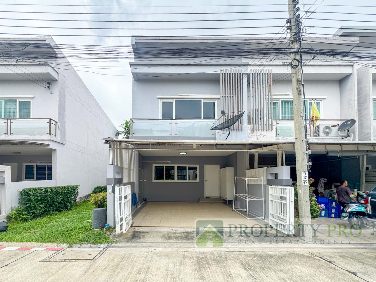 Townhome for Rent The Exclusive Phattanakarn 44, 3 beds 2 baths 20 Sqw Fully Furnished Near Srinagarindra Thong Lor Ekkamai On Nut Hua Mak : KT26R-016