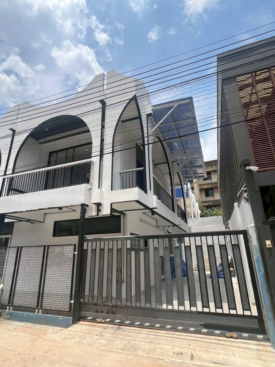 House for sale in Ekkamai 12 area House for sale in Ekkamai 12 area