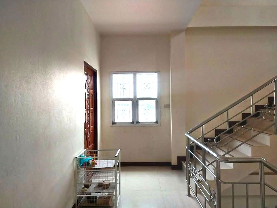Quality commercial building for sale in a potential location. In the heart of Ta Phraya District Answering the needs of living, doing business and investing. – รูปที่ 4