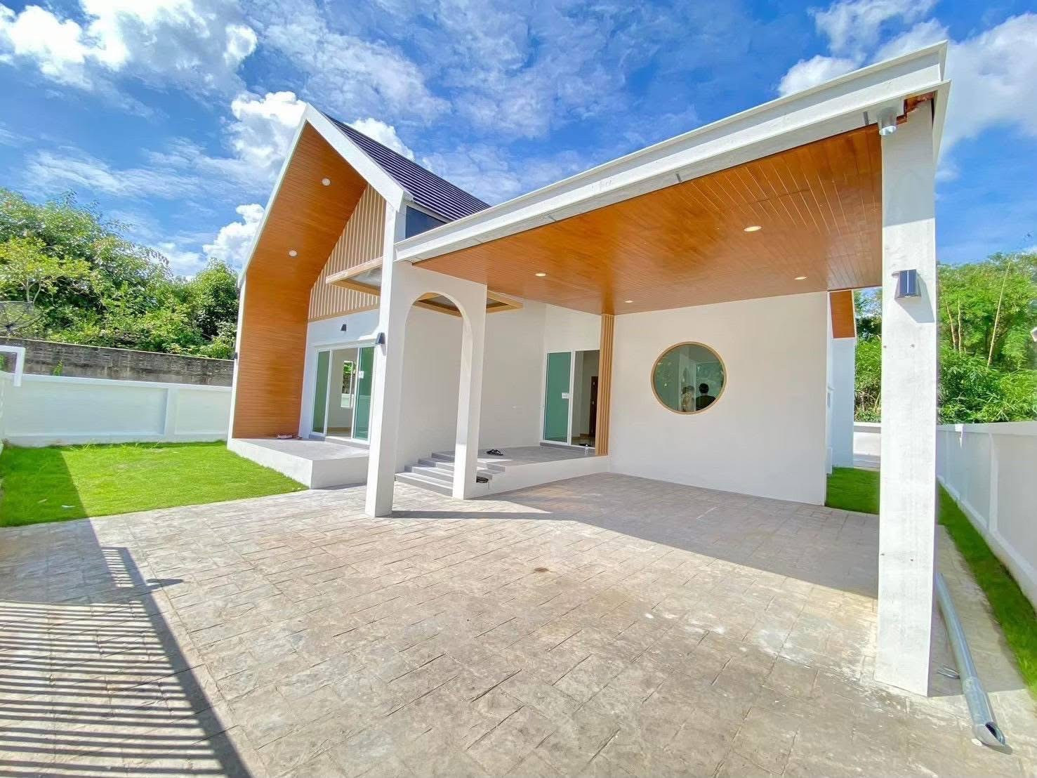 New detached house for sale, Saraphi zone, Tha Wang Tan, usable area 136 sq m., 3 bedrooms.