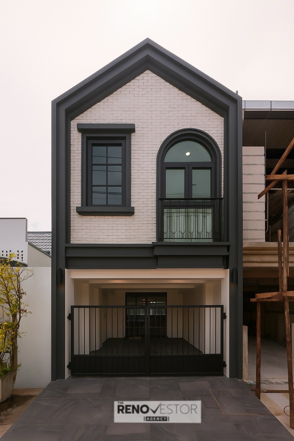 Urgent !!!! RENT / SALE Varenzia Townhome soi Pridi42 Urgent !!!! RENT / SALE Varenzia Townhome soi Pridi42