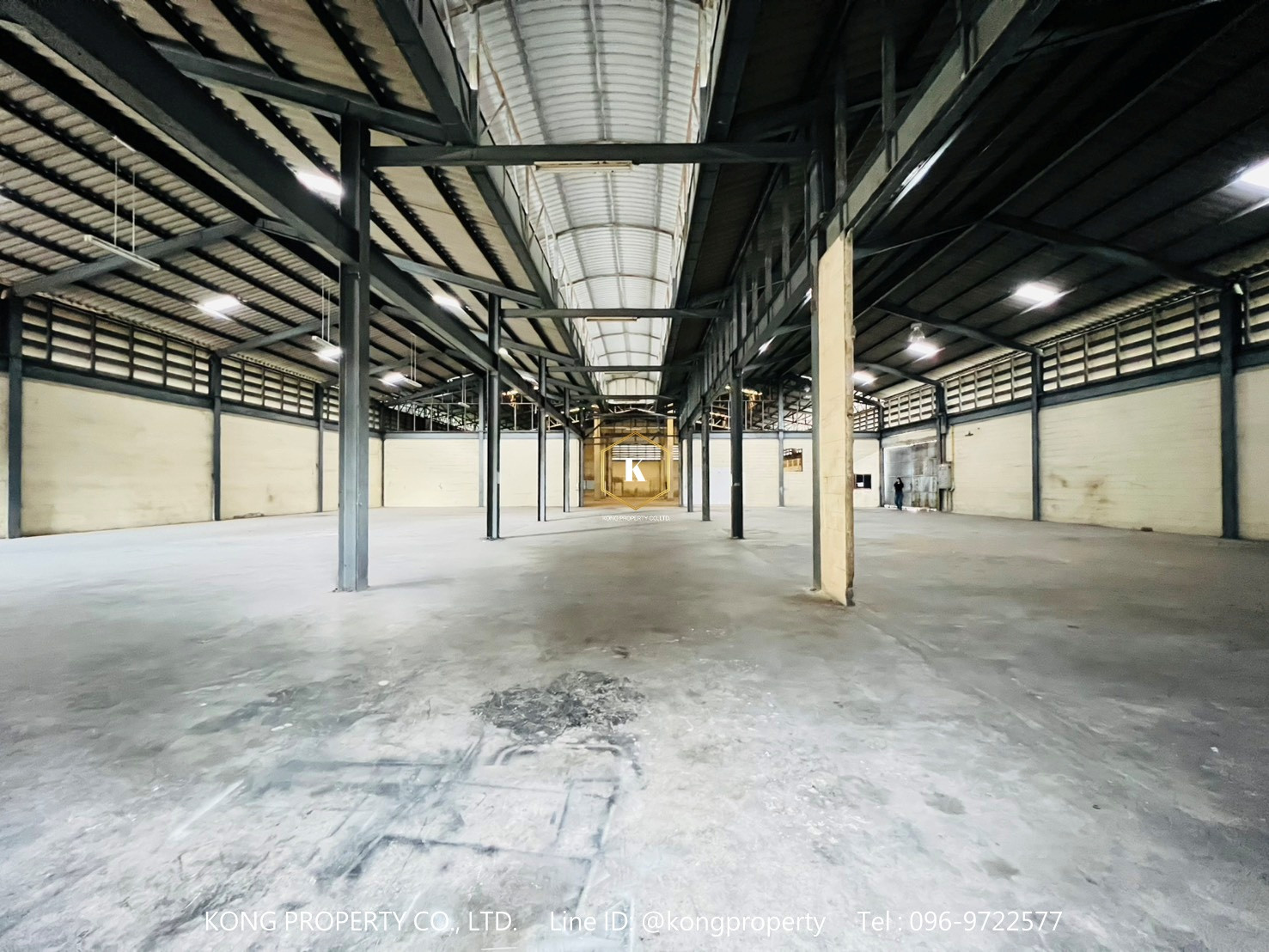 Warehouse for rent, Phutthamonthon Sai 2, Sala Thammasop, Thawi Watthana, Bangkok, area 3 rai. Warehouse for rent, Phutthamonthon Sai 2, Sala Thammasop, Thawi Watthana, Bangkok, area 3 rai.