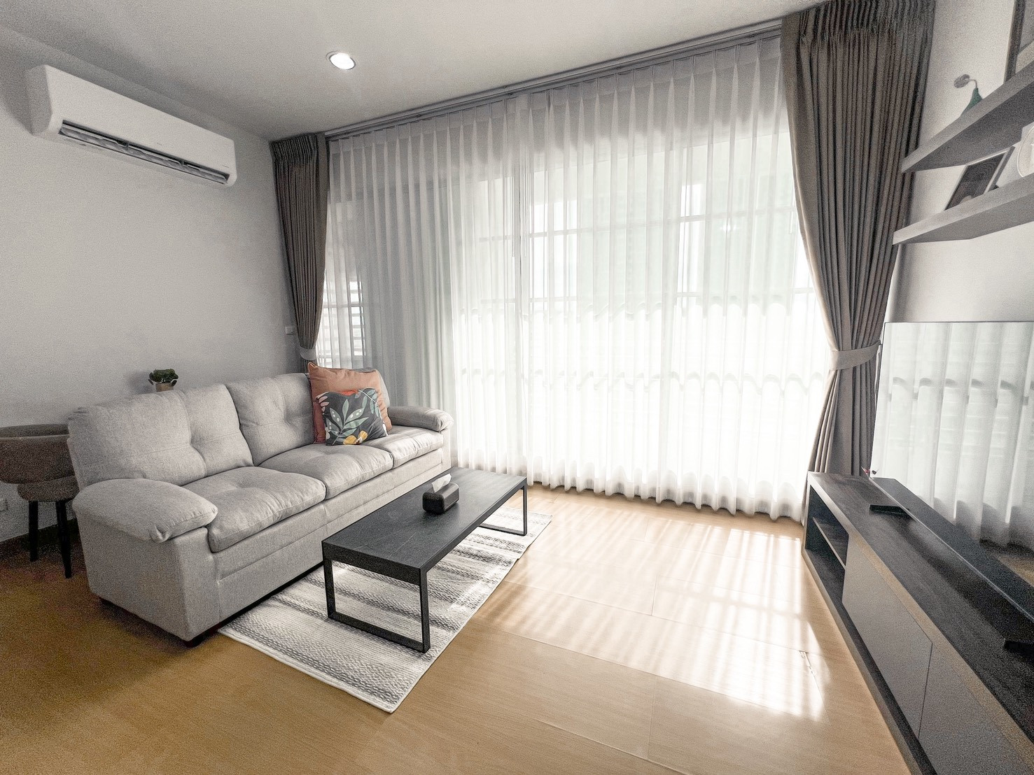 !! ห้องสวย ให้เช่าคอนโด Baan Klang Krung Siam-Pathumwan ใกล้ BTS ราชเทวี !! ห้องสวย ให้เช่าคอนโด Baan Klang Krung Siam-Pathumwan ใกล้ BTS ราชเทวี